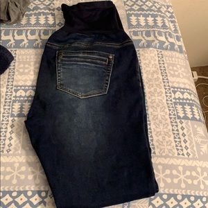Maternity jeans
